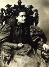 Click for information and photographs of Jane Addams